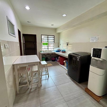 Meng Meng Guesthouse كوانتان المظهر الخارجي الصورة